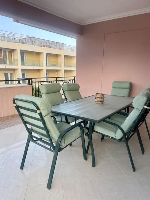 Mr. Sergio Apartment Ampavris Extérieur photo